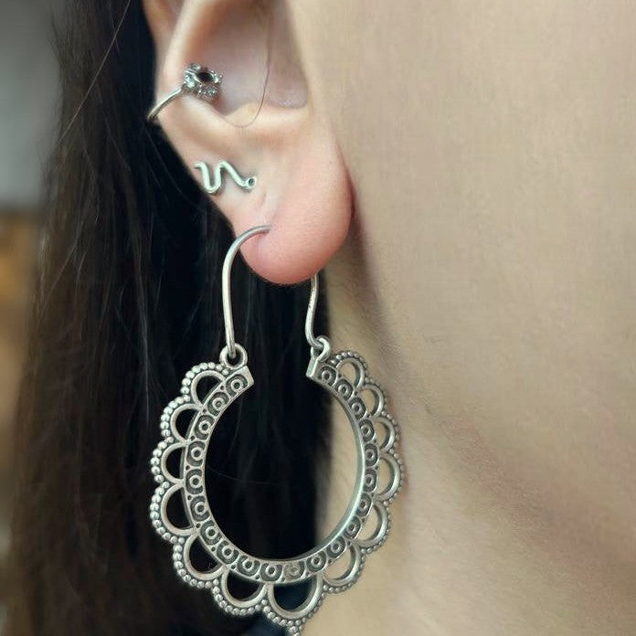 עגילי כסף סוואן