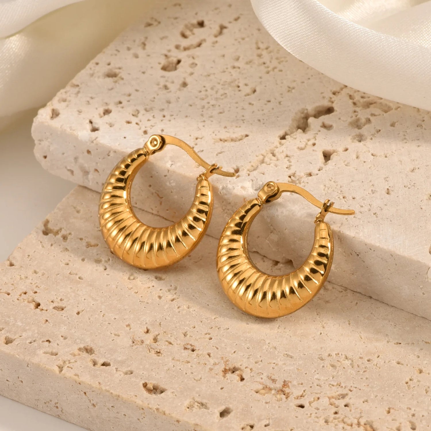 עגילי חישוק דגם טוהר