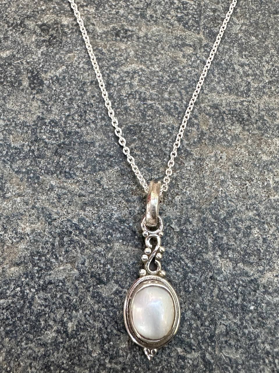 פנינה Minimal שרשרת