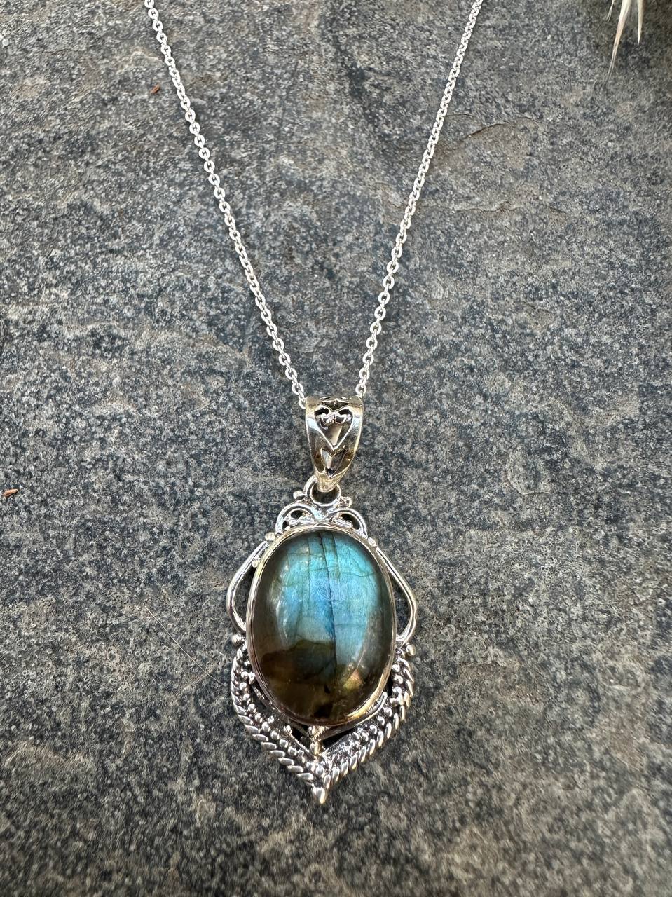 לברדורייט Fox שרשרת