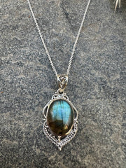 לברדורייט Fox שרשרת