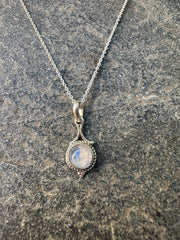 מון סטון Minimal שרשרת