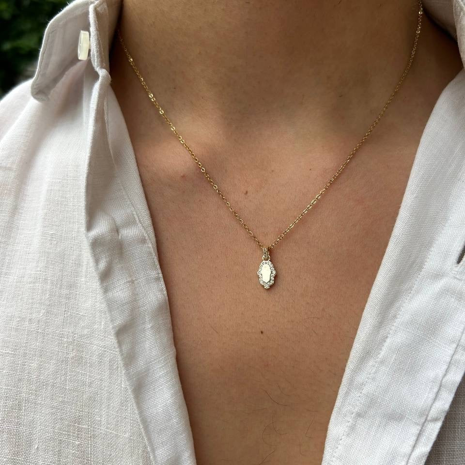 שרשרת חמסה יהלומים