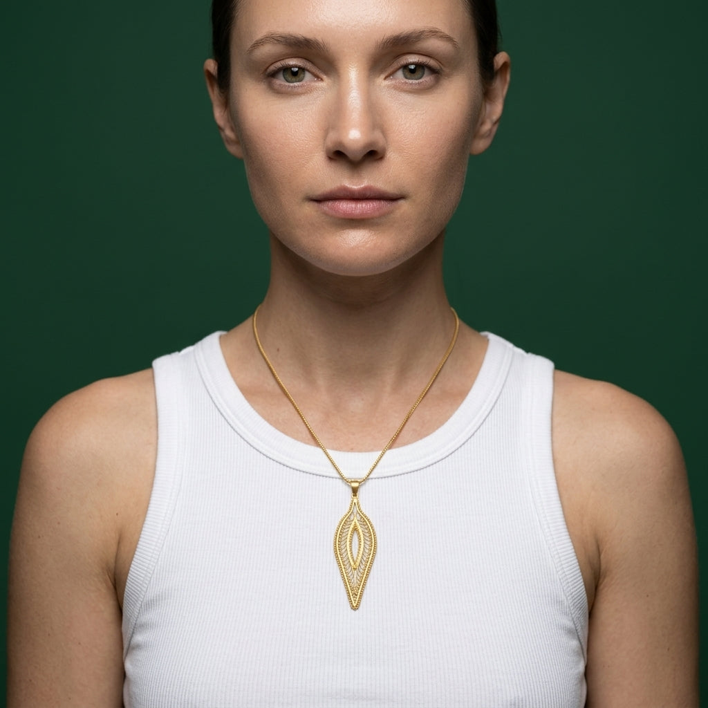 שרשרת עם תליון יוני