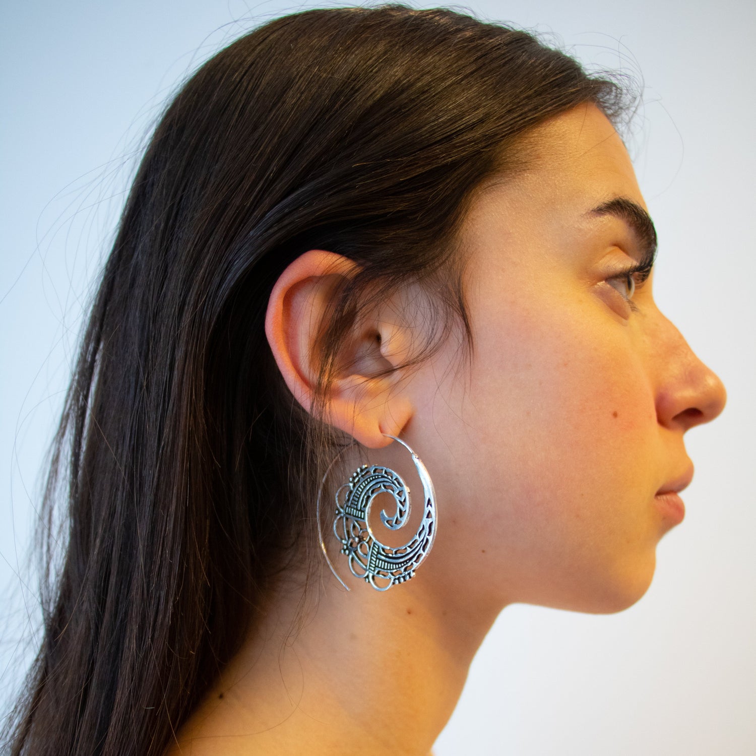 עגילי ספירלה באטסו